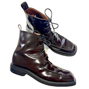 Men’s leather Gucci lace up boots size 10